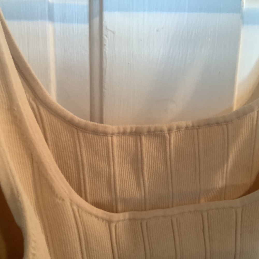Tank top - Picture 4 of 5